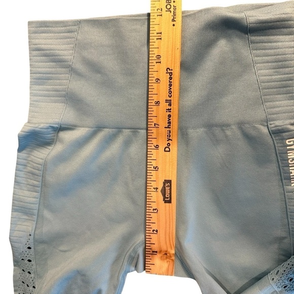 Gymshark bundle of two dry leggings in very good condition. Measures a medium - Picture 12 of 14